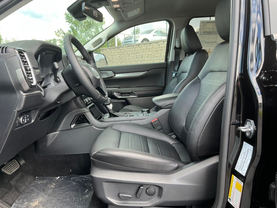 2025 Ford Ranger Lariat photo 4