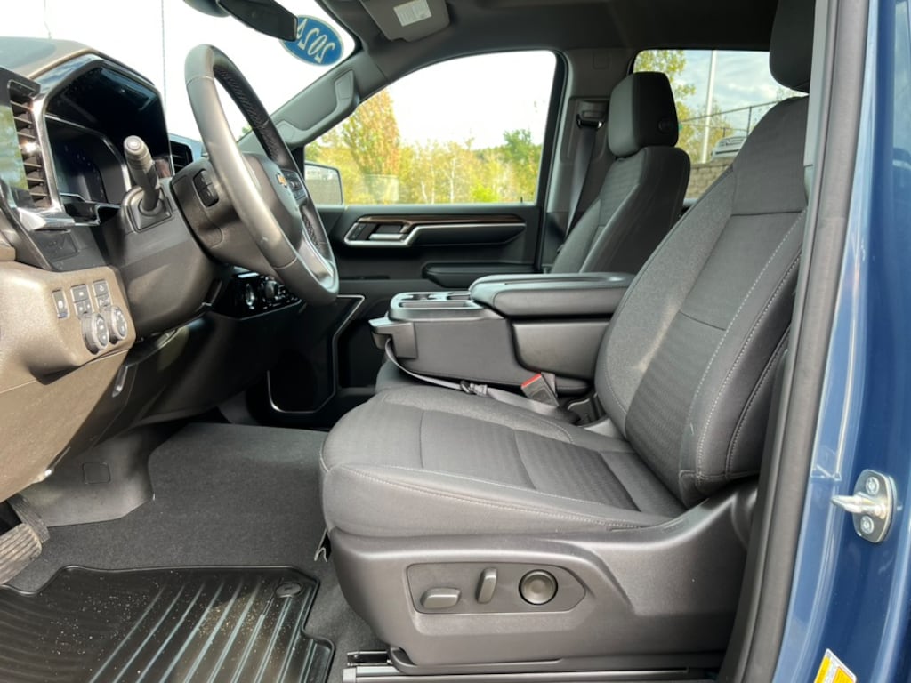 Used 2024 Chevrolet Silverado 1500 LT Truck Crew Cab