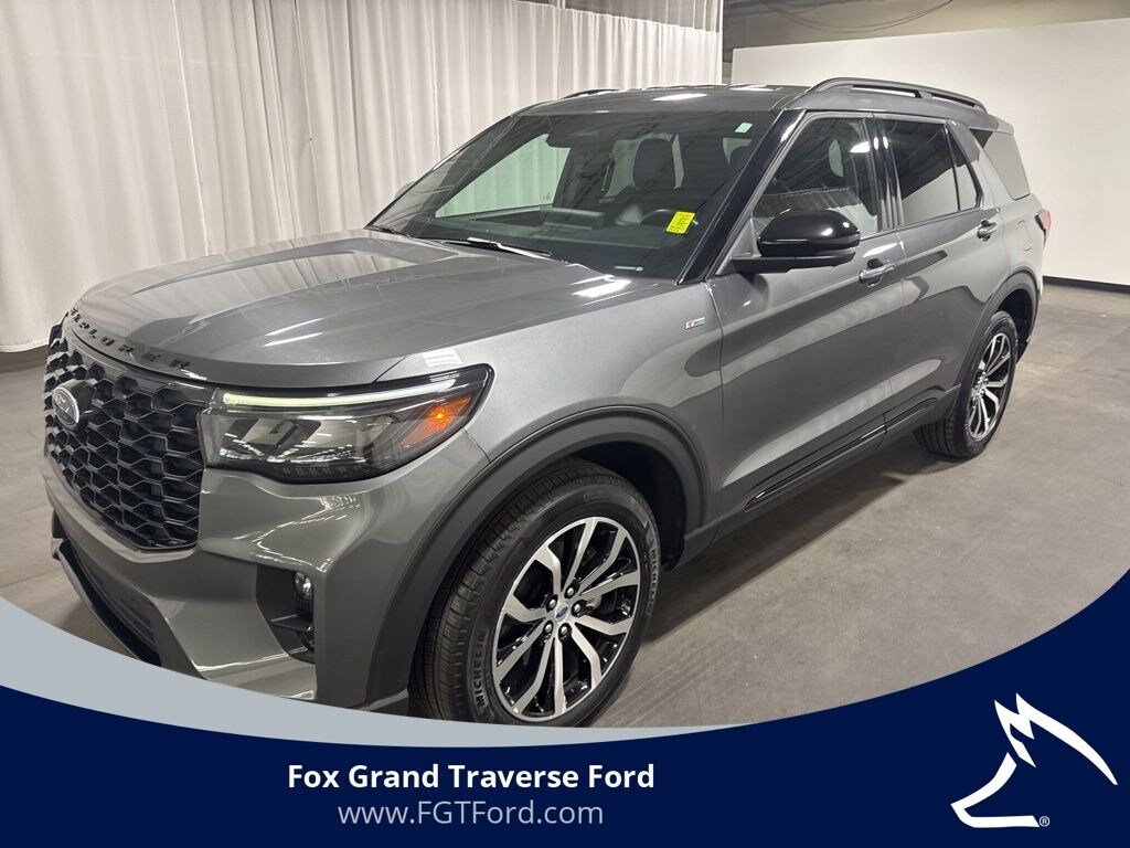 Used 2025 Ford Explorer ST-Line SUV