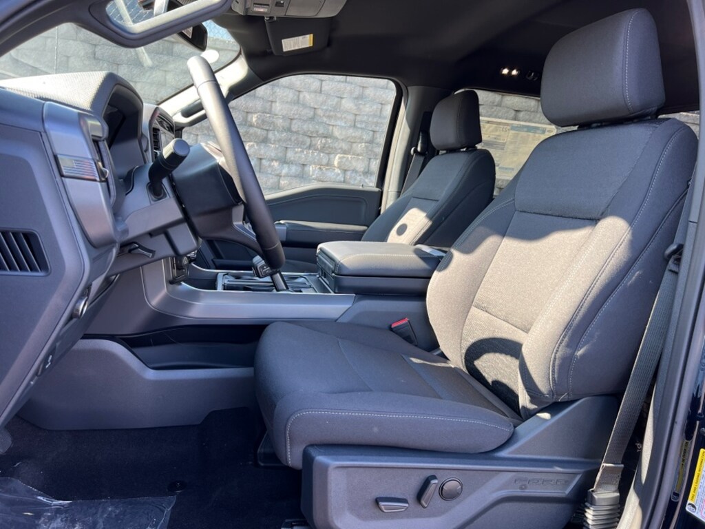 Used 2025 Ford F-150 XLT Truck SuperCrew Cab