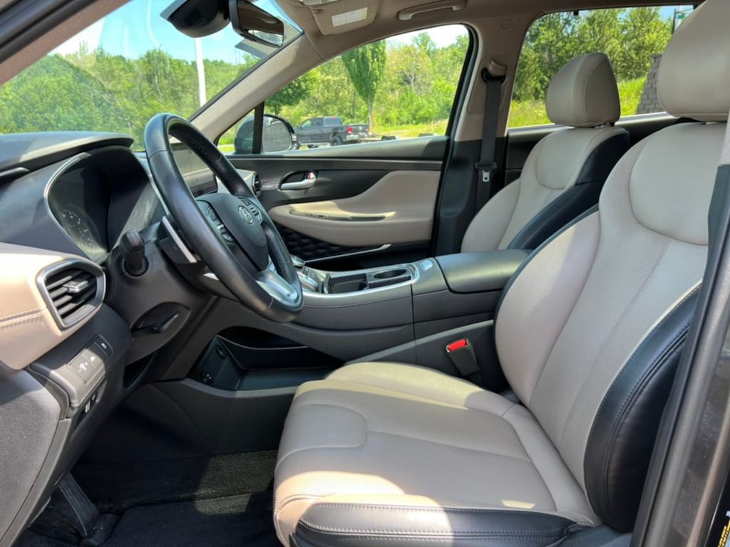 Used 2023 Hyundai Santa Fe SEL SUV