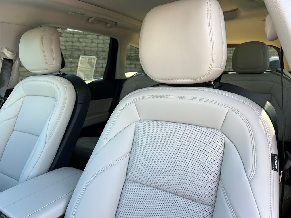 2026 Lincoln Nautilus Premiere - Photo 11