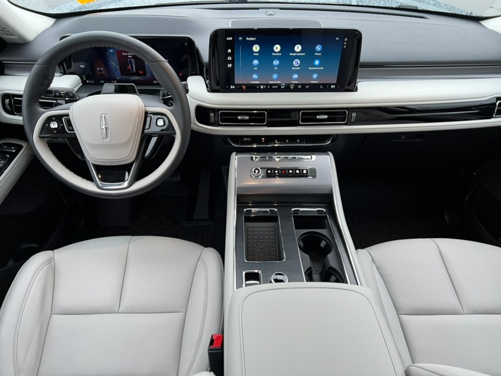 New 2026 Lincoln Aviator Premiere SUV