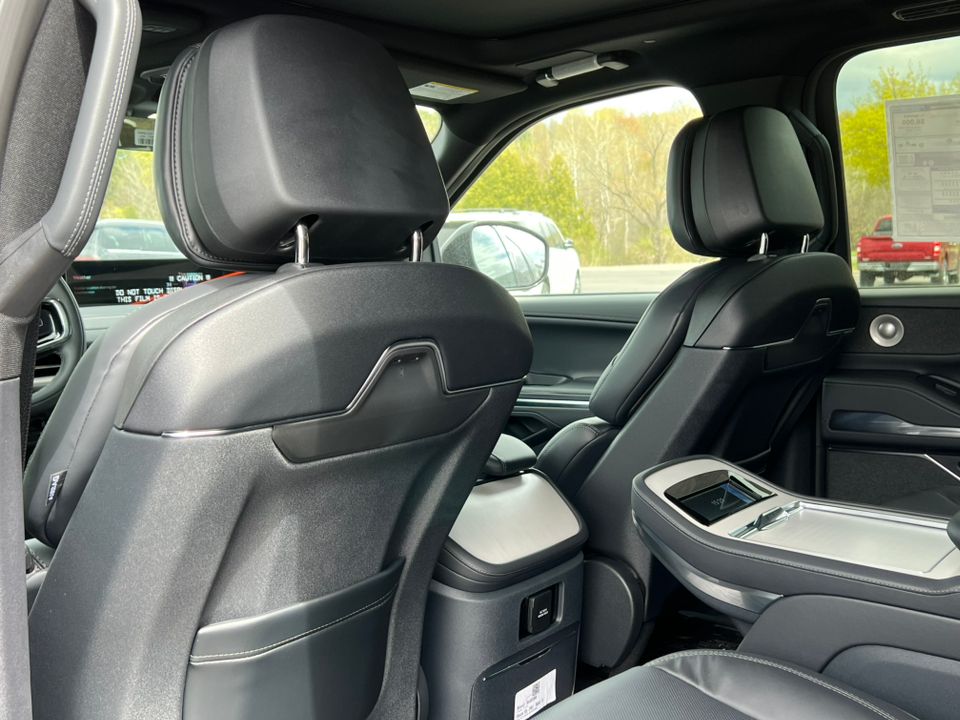 2026 Lincoln Navigator Reserve L - Photo 31