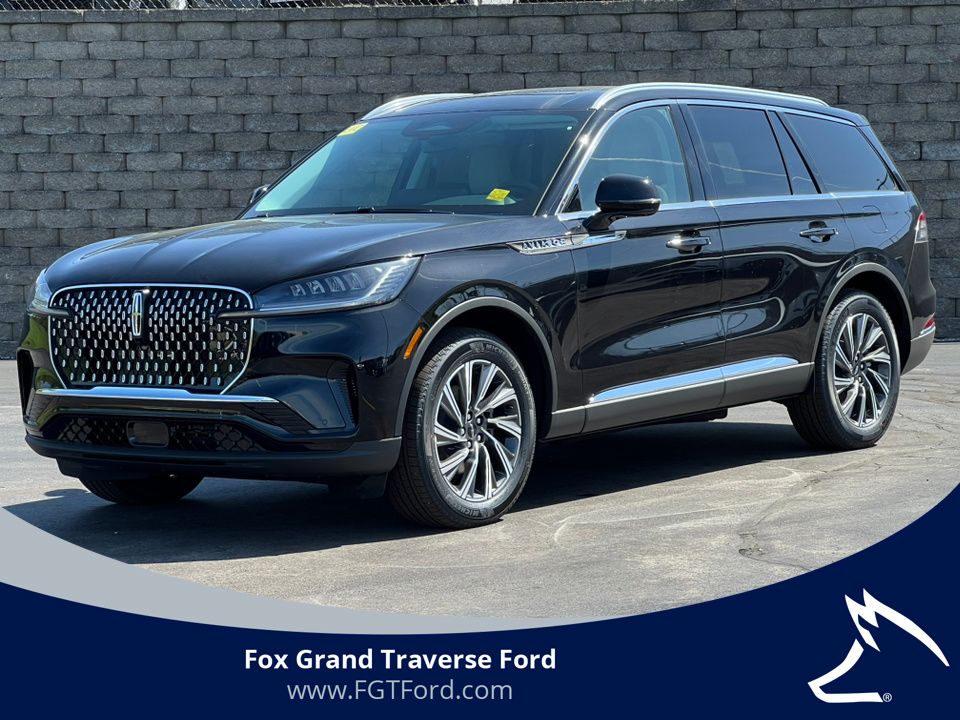 2026 Lincoln Aviator Premiere AWD's photo
