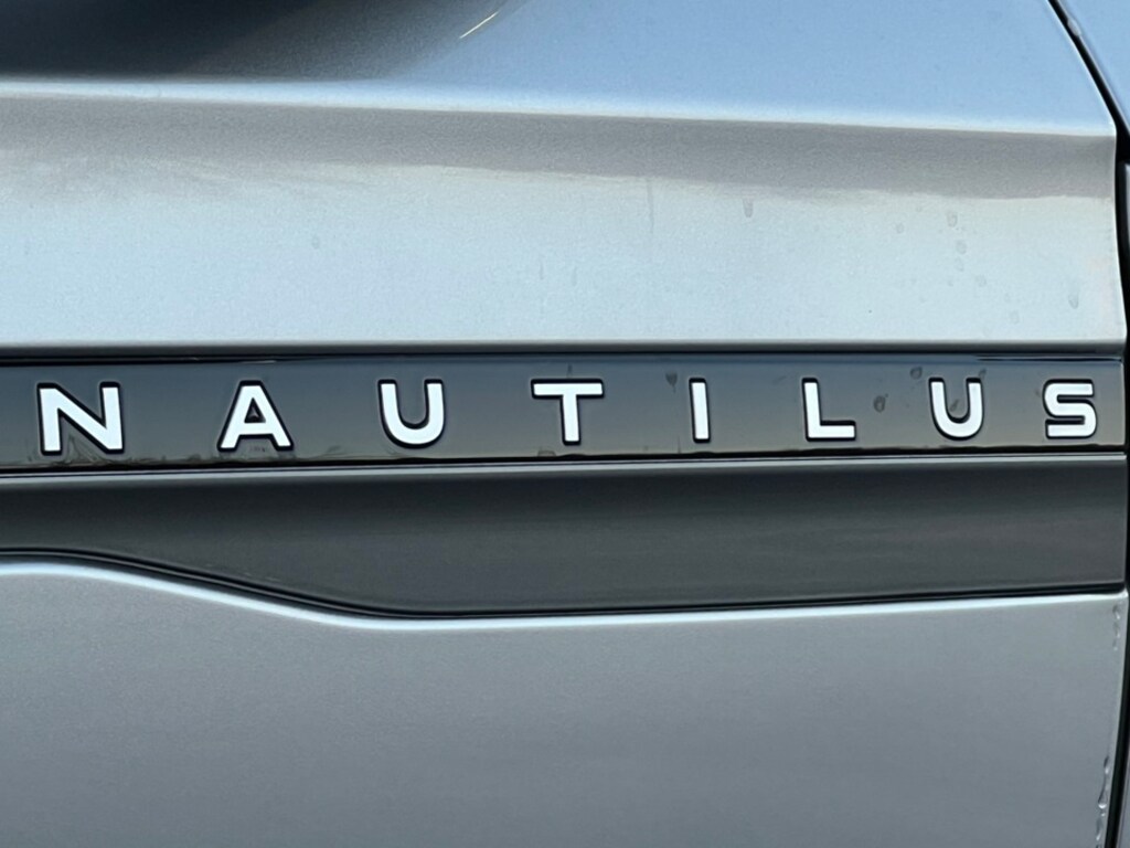 New 2026 Lincoln Nautilus Premiere SUV