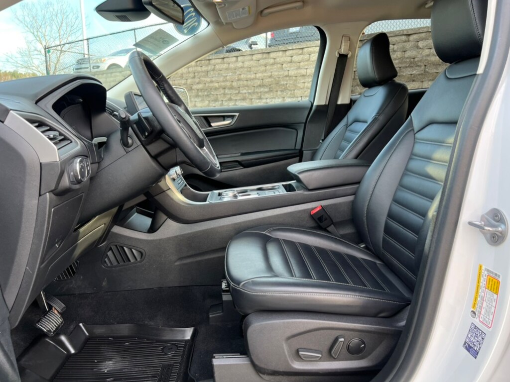 Certified 2022 Ford Edge SUV