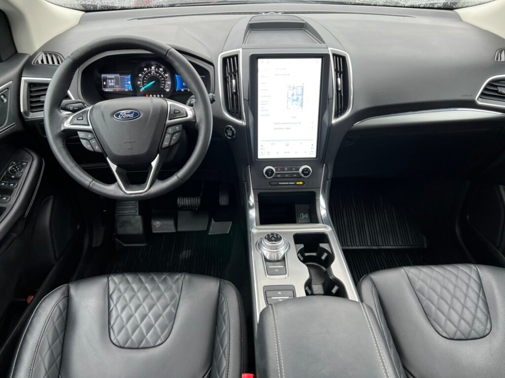 Used 2024 Ford Edge Titanium SUV