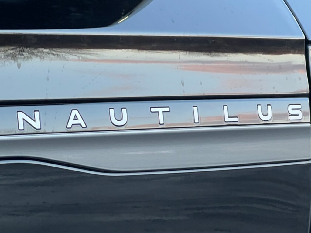 New 2026 Lincoln Nautilus Reserve SUV