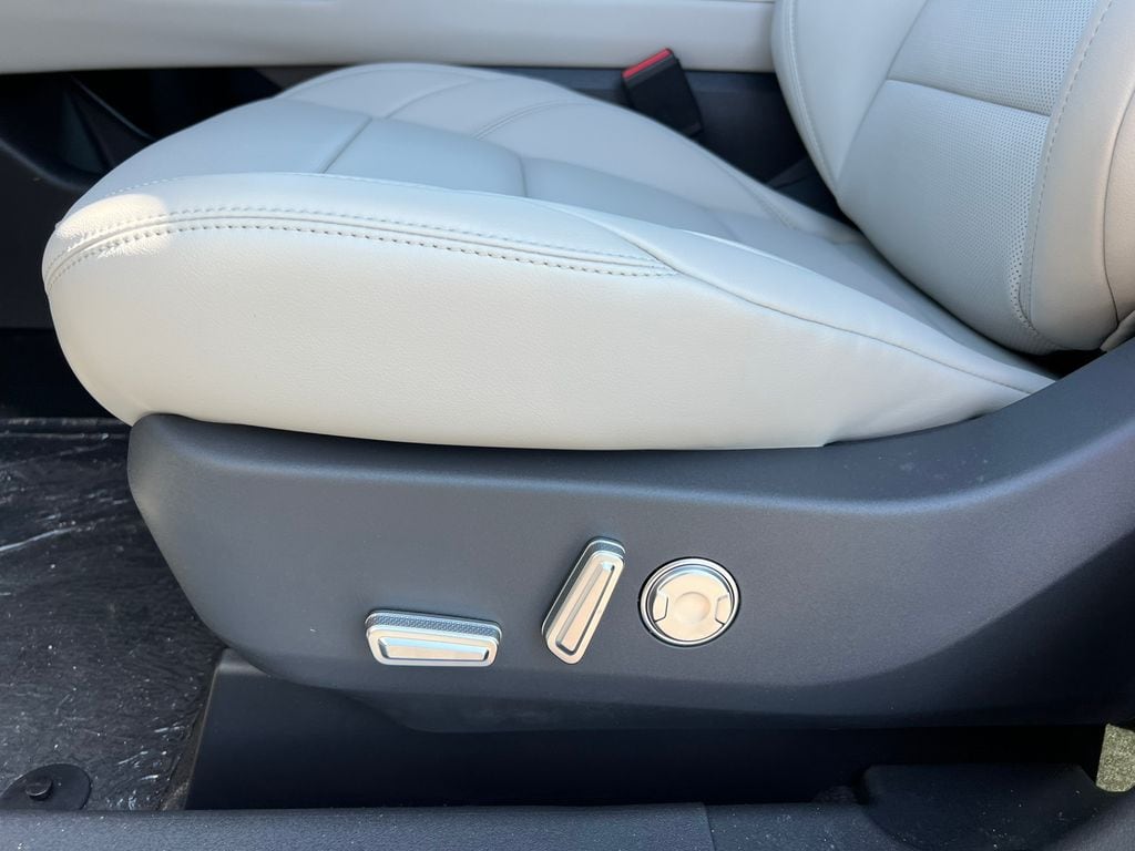 2026 Lincoln Nautilus Premiere - Photo 9