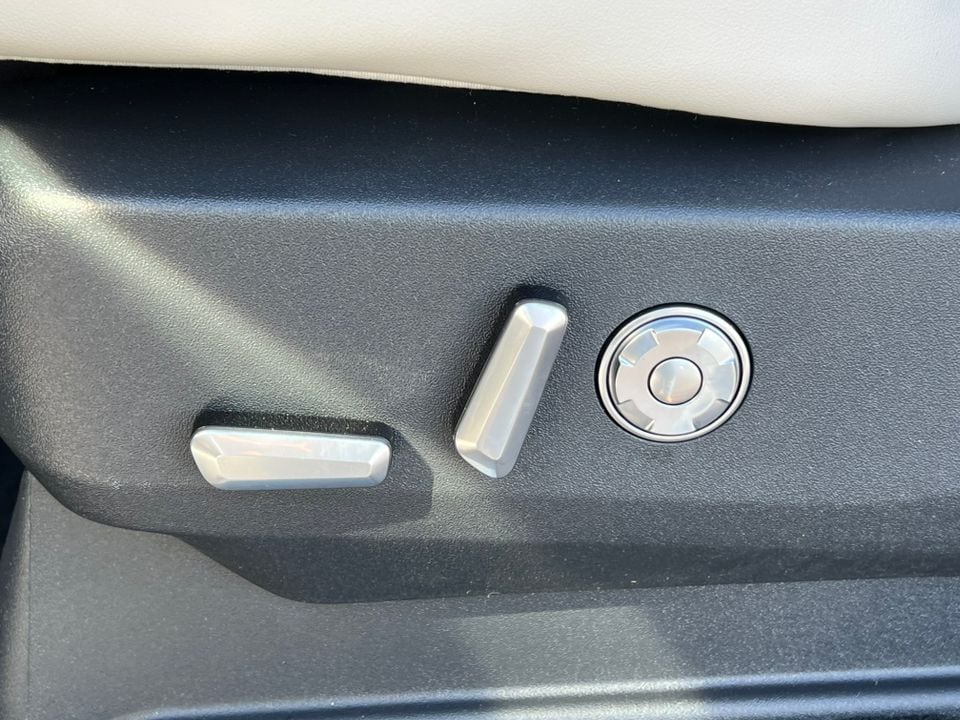 2026 Lincoln Navigator Reserve L - Photo 11