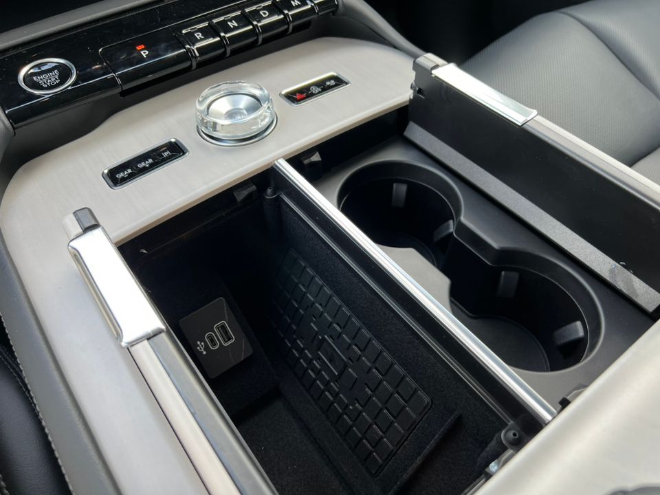 2026 Lincoln Navigator Reserve - Photo 28
