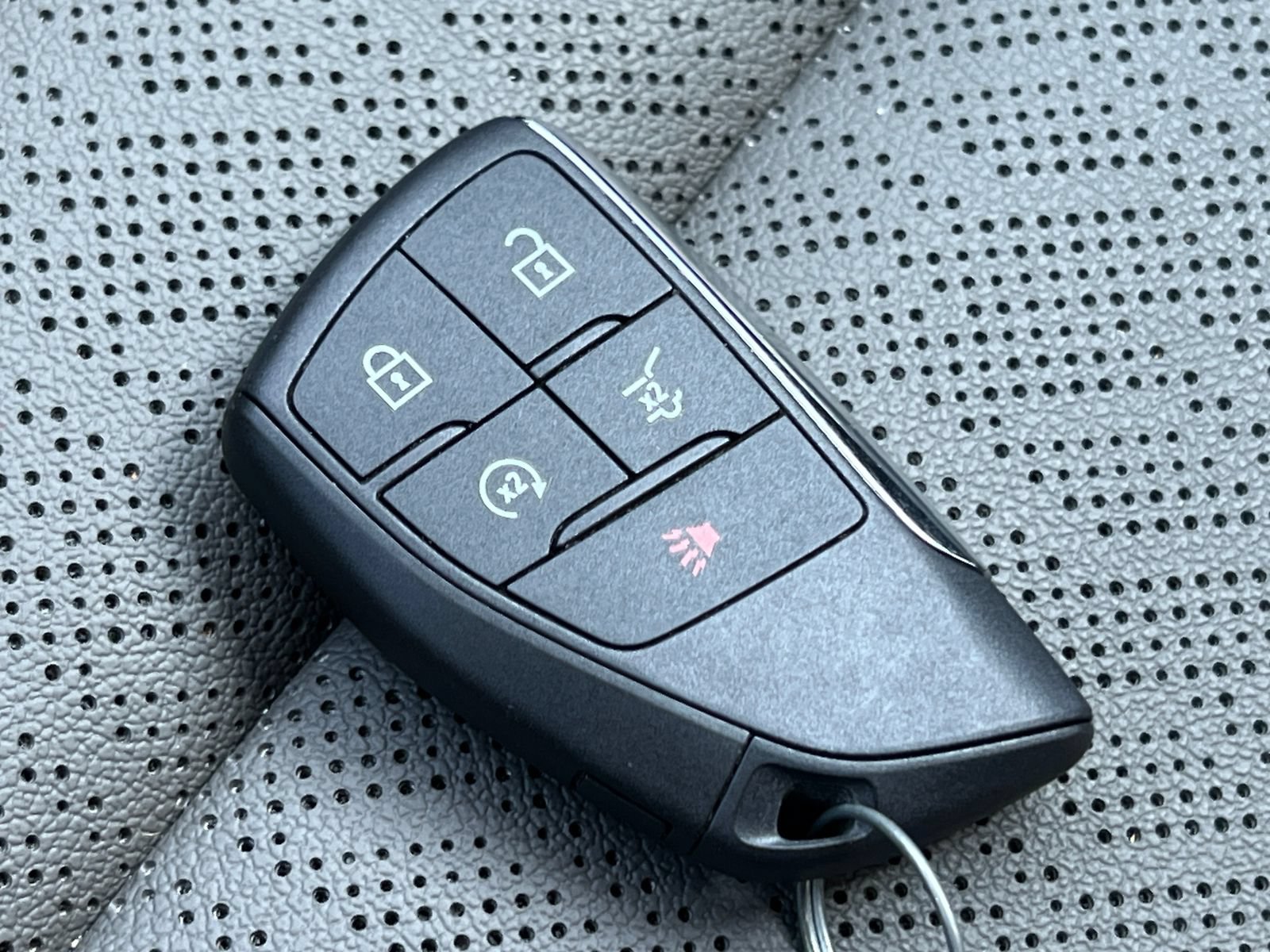 2026 Chevrolet Equinox LT - Photo 18