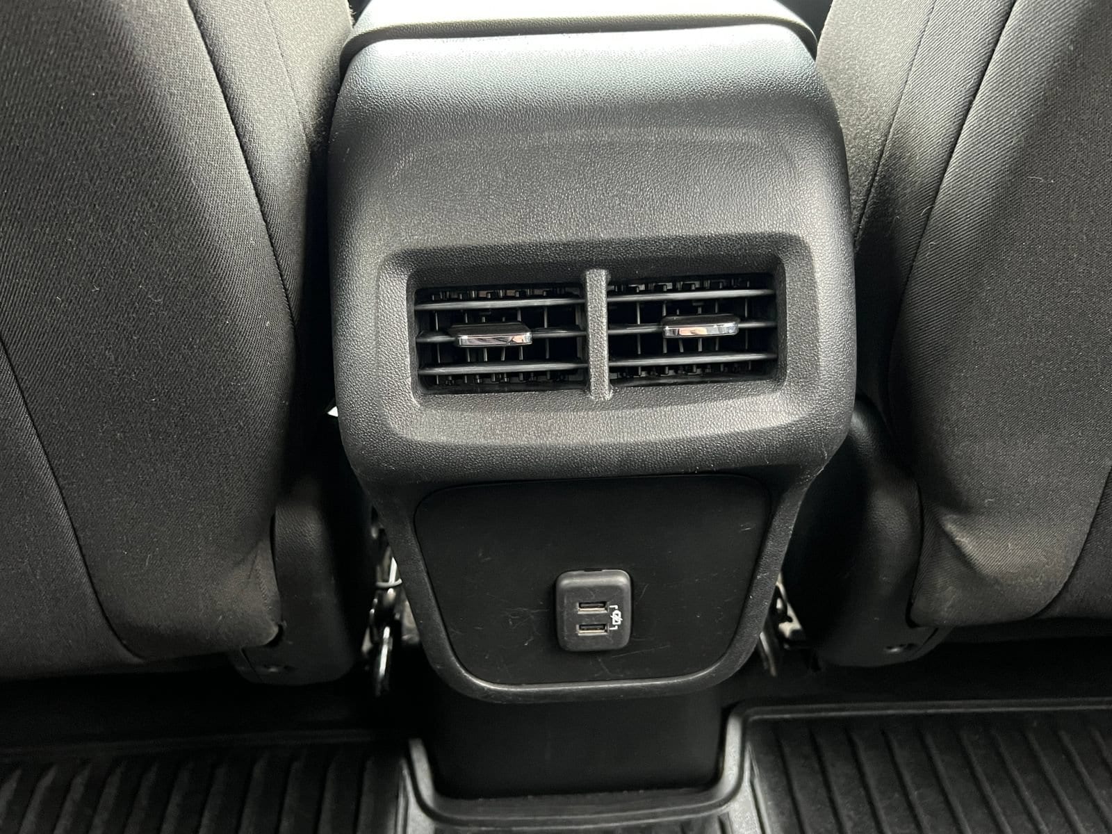 2019 Chevrolet Equinox LT - Photo 34