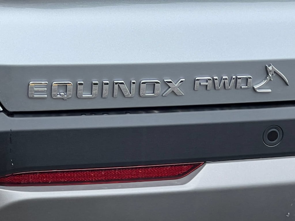 New 2027 Chevrolet Equinox LT SUV