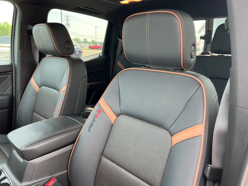 Used 2024 GMC Canyon AT4 Truck Crew Cab