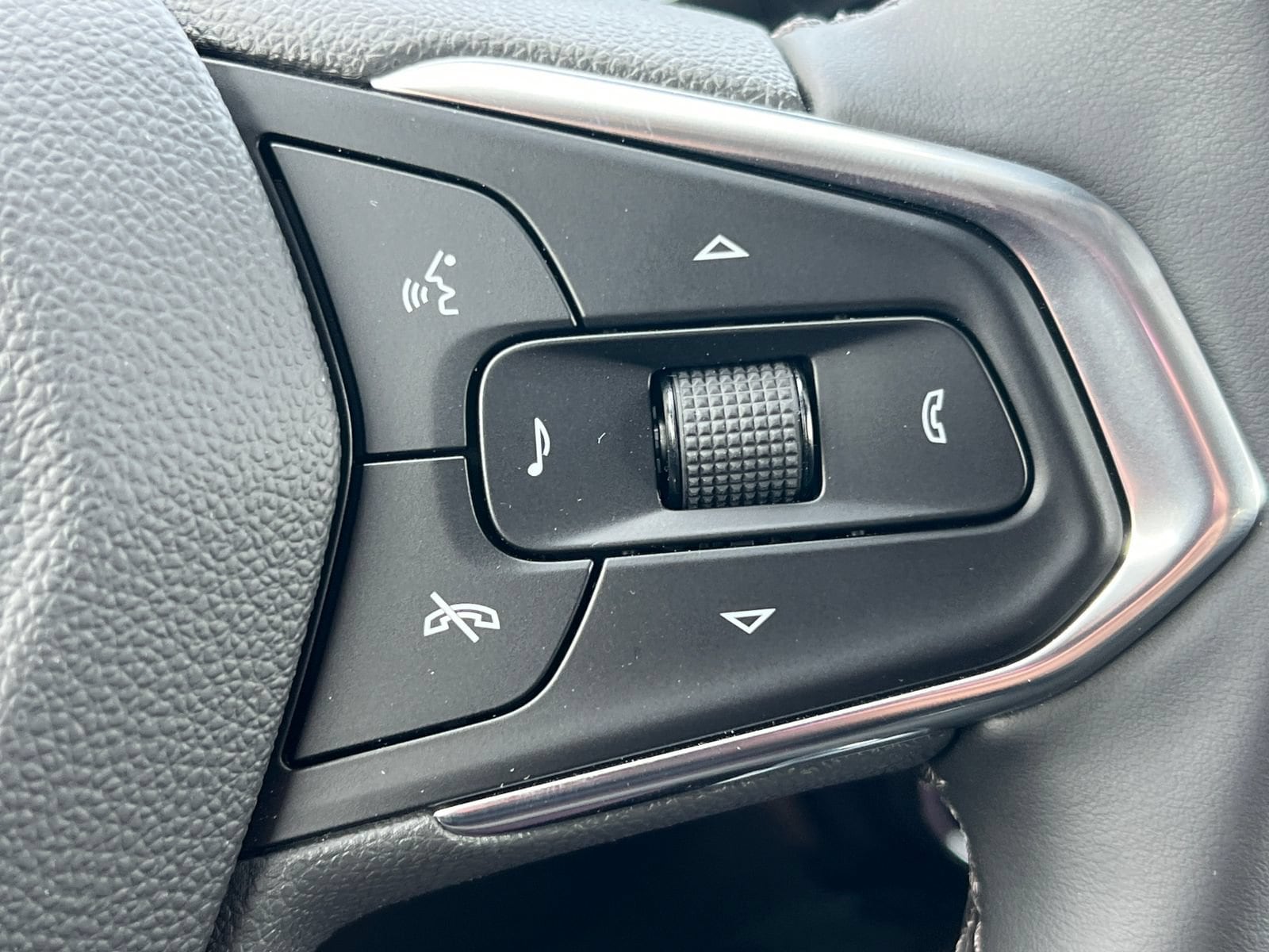 2026 Chevrolet Trax Activ - Photo 20