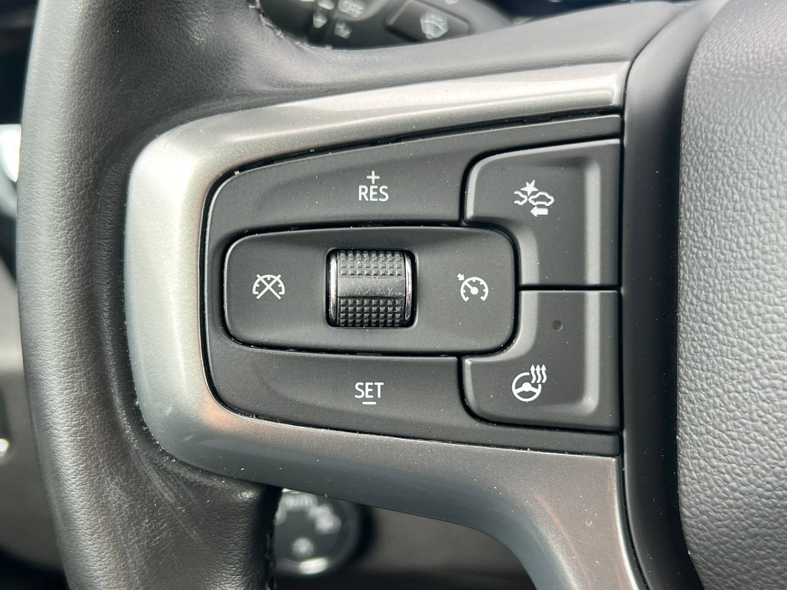2024 Chevrolet Silverado 1500 LT - Photo 23