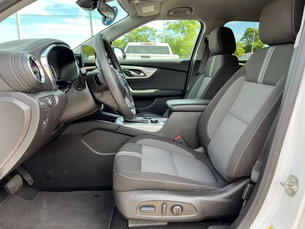 Used 2025 Chevrolet Blazer 2LT SUV
