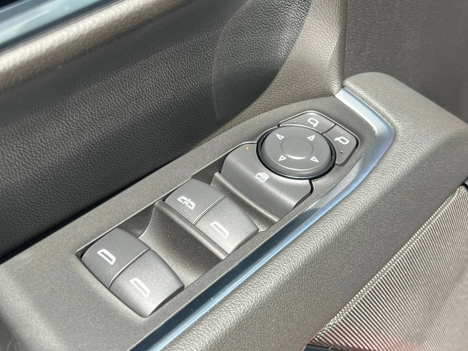 2026 Chevrolet Silverado 1500 LT - Photo 17