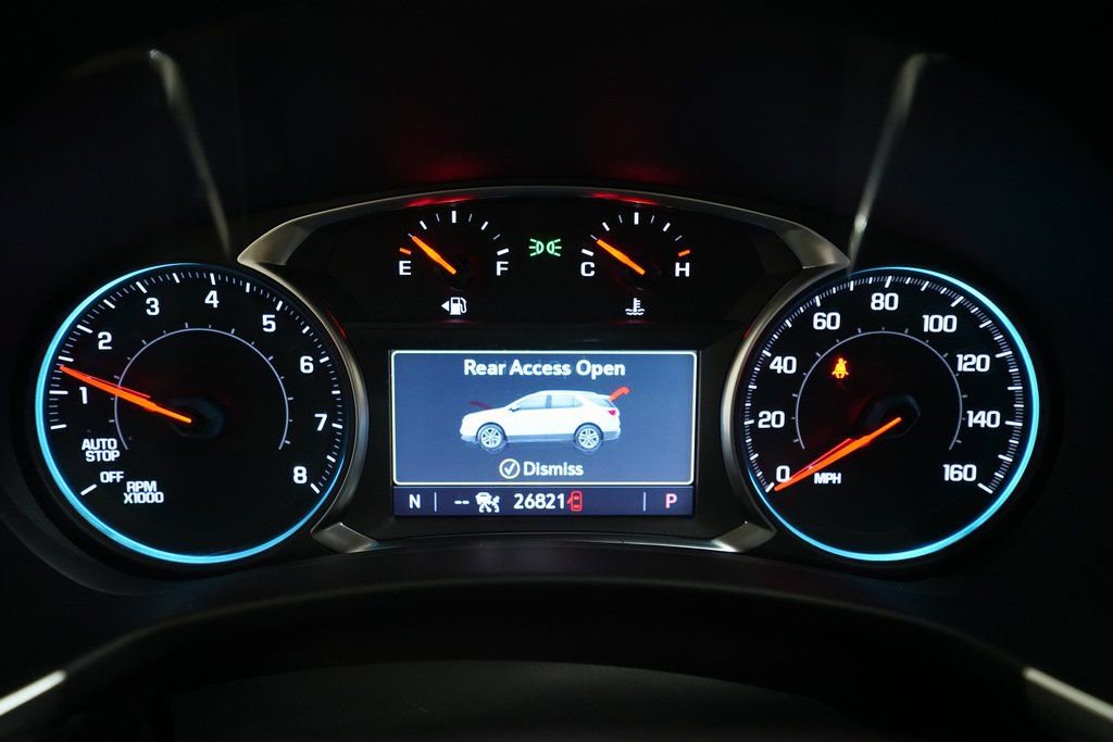 2024 Chevrolet Equinox LT photo 2