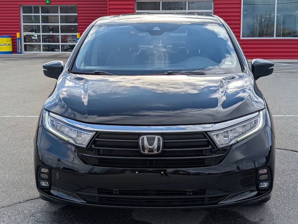 Used 2024 Honda Odyssey EX-L Van
