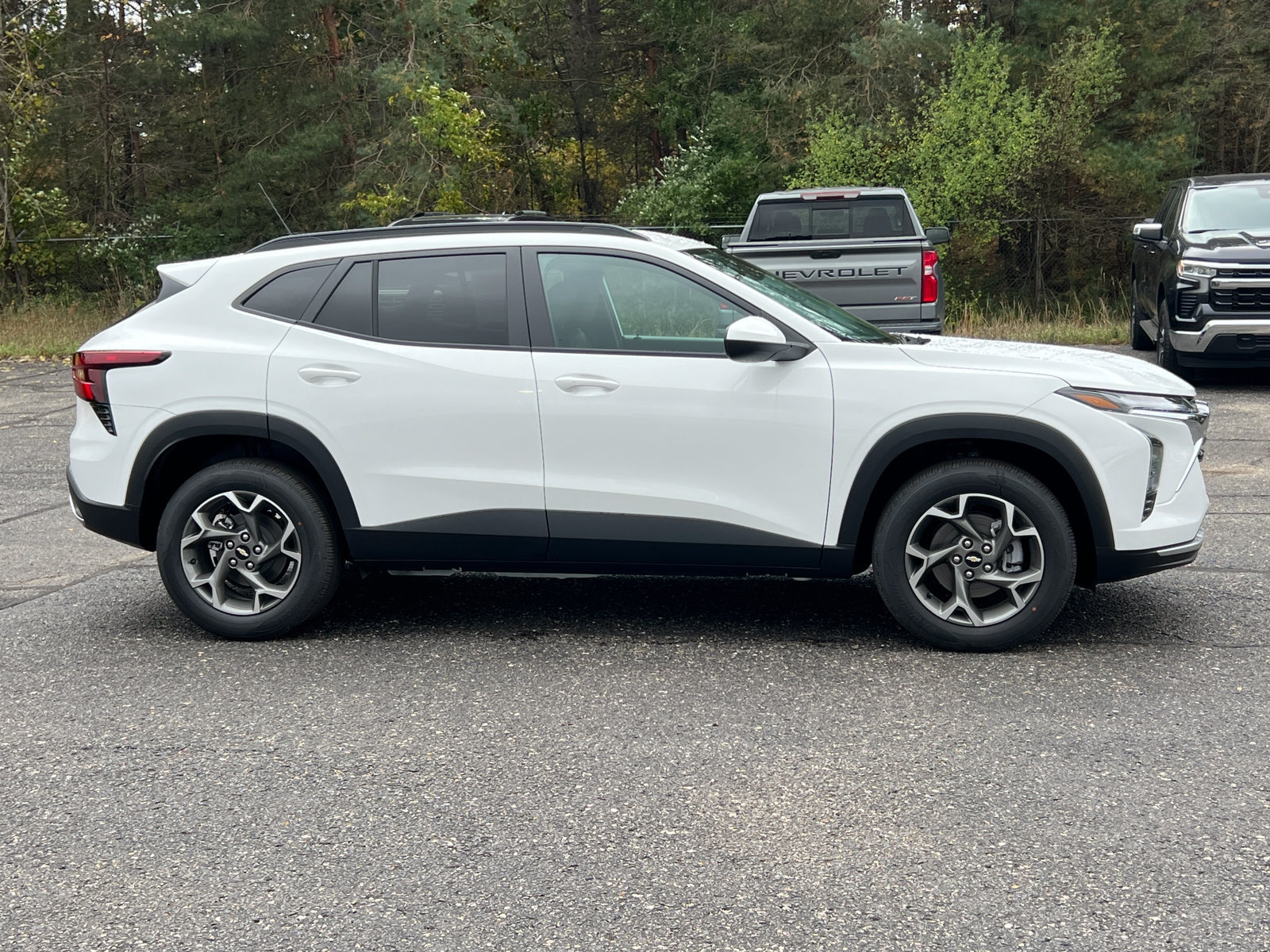 2026 Chevrolet Trax LT - Photo 37