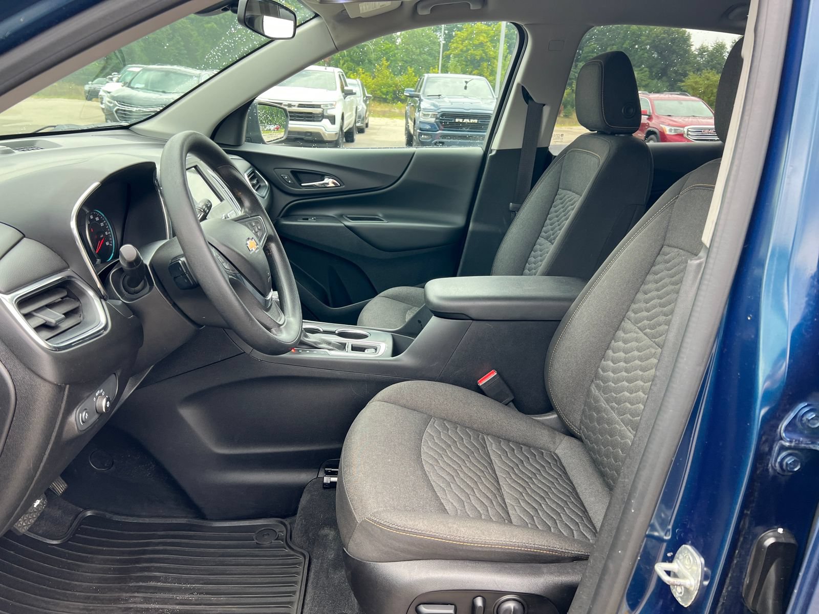 2019 Chevrolet Equinox LT - Photo 5