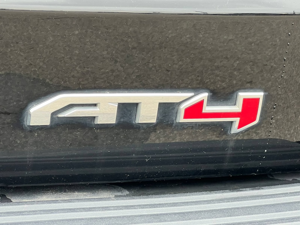 Used 2023 GMC Yukon XL AT4 SUV