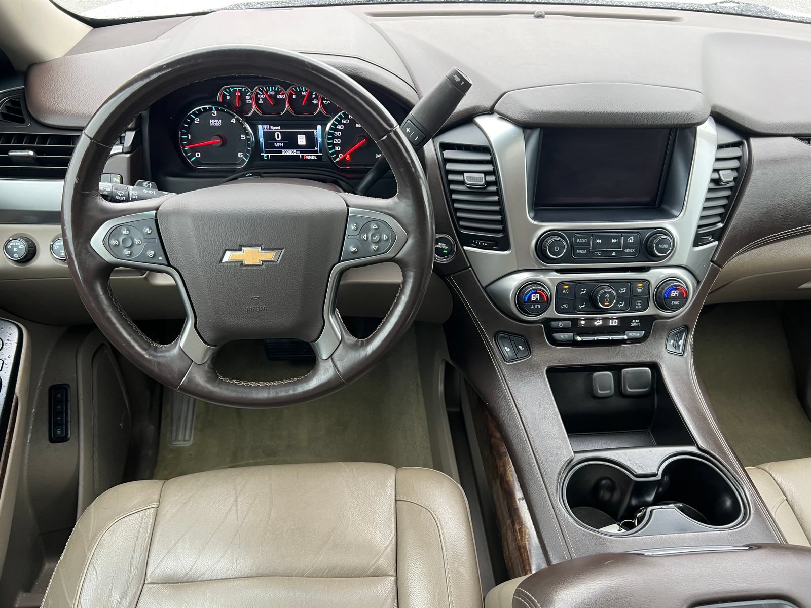 Used 2017 Chevrolet Tahoe LT with VIN 1GNSKBKC5HR110448 for sale in Greenville, MI