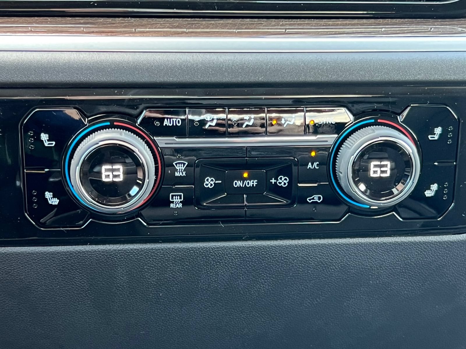 2026 Chevrolet Silverado 1500 LT - Photo 29