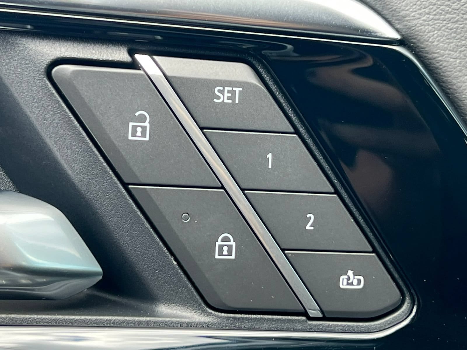 2026 Chevrolet Suburban High Country - Photo 19
