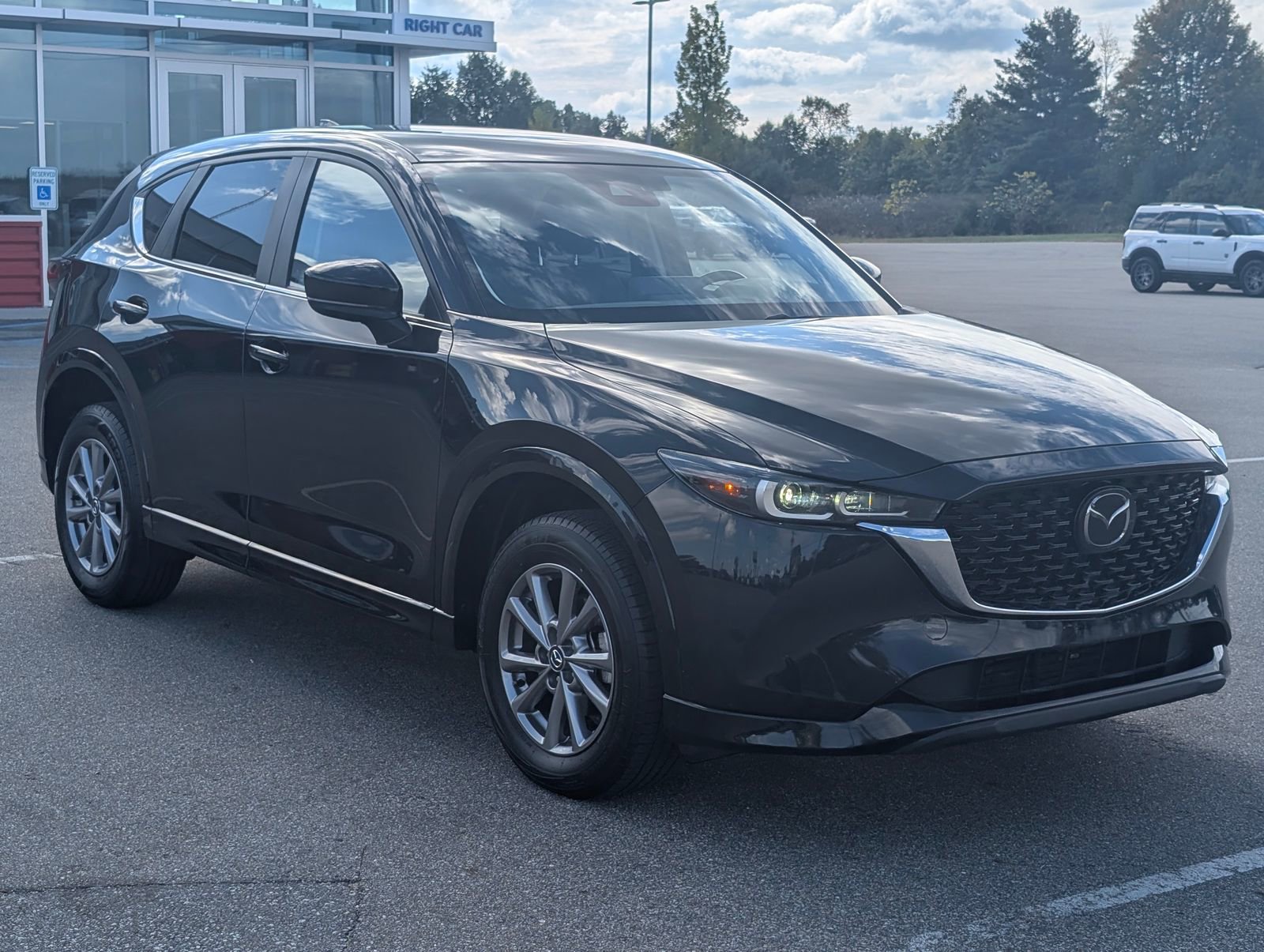 2024 Mazda CX-5 2.5 Select photo 2