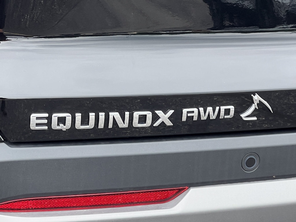 New 2027 Chevrolet Equinox LT SUV