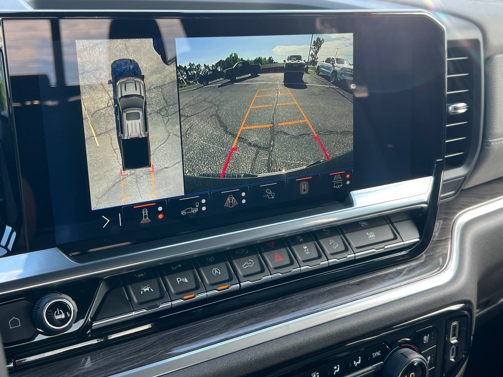 2026 Chevrolet Silverado 1500 LTZ - Photo 25