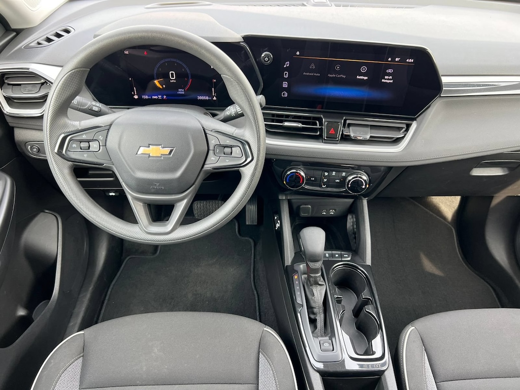 Used 2025 Chevrolet Trailblazer LT SUV