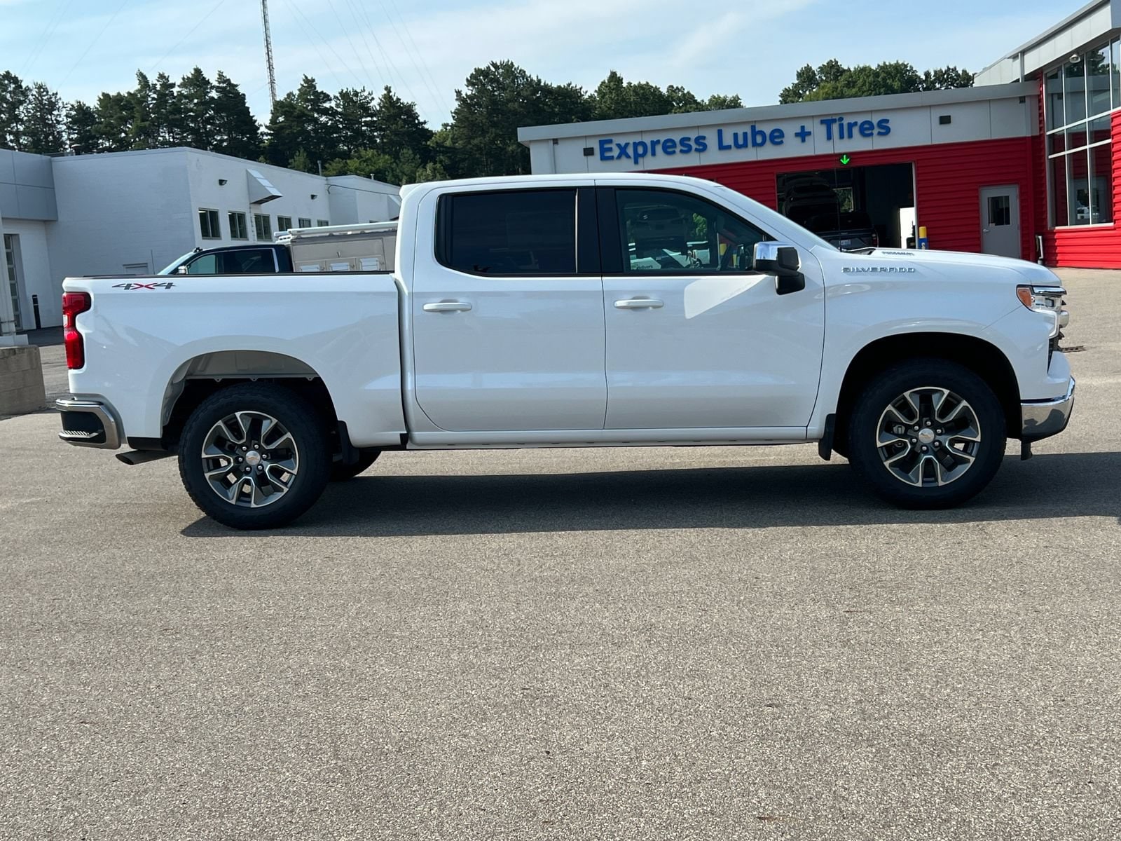 2026 Chevrolet Silverado 1500 LT - Photo 41