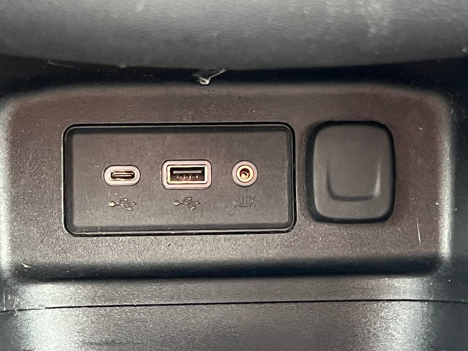 2019 Chevrolet Equinox LT - Photo 27