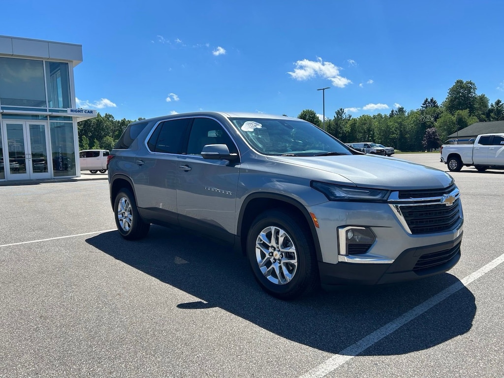 Used 2024 Chevrolet Traverse Limited LS SUV