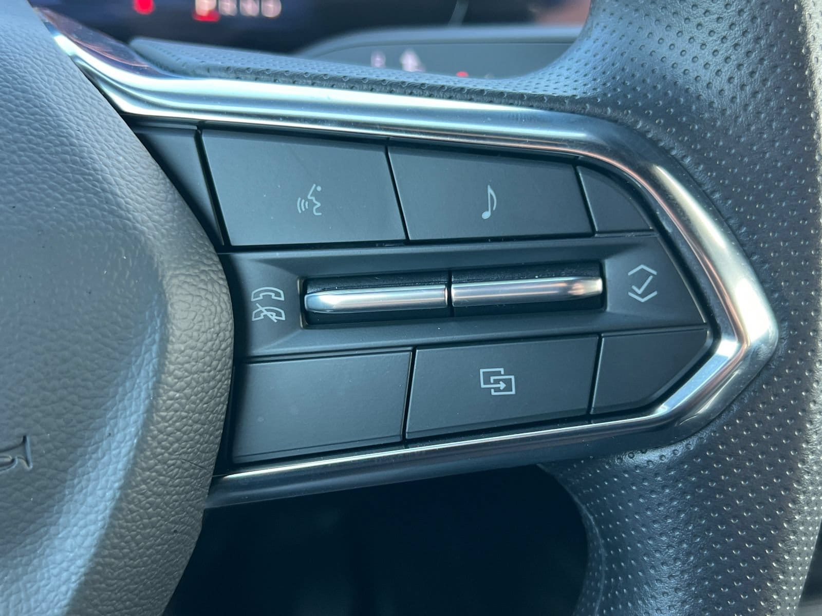 2026 Chevrolet Blazer EV LT - Photo 18