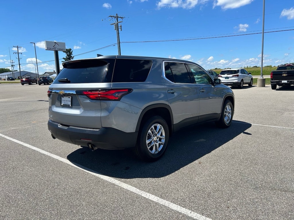 Used 2024 Chevrolet Traverse Limited LS SUV