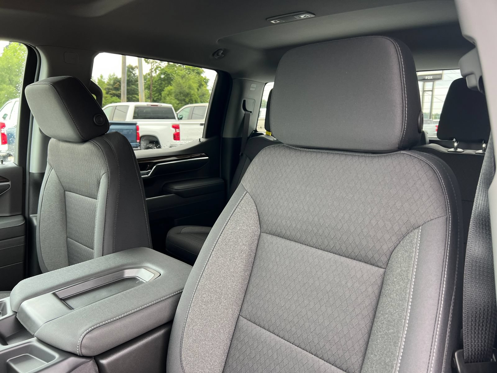 2026 Chevrolet Silverado 1500 LT - Photo 12