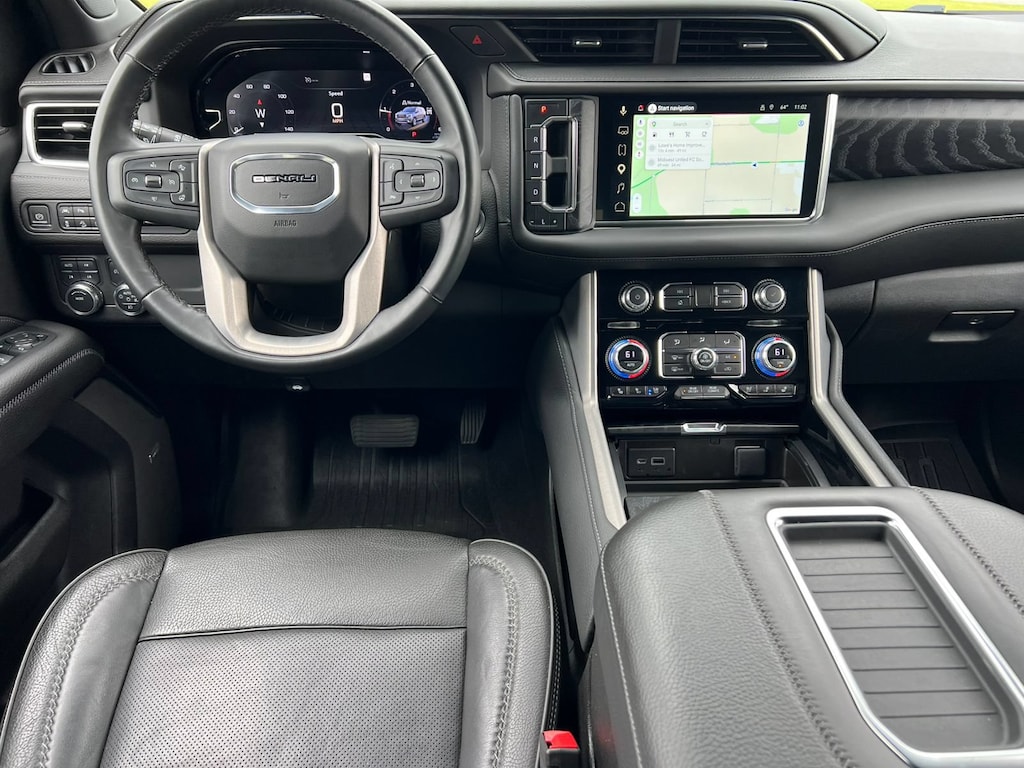 Used 2023 GMC Yukon XL Denali SUV