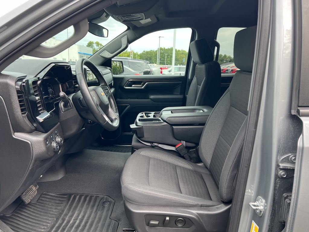 Used 2025 Chevrolet Silverado 1500 LT (2FL) Truck Double Cab
