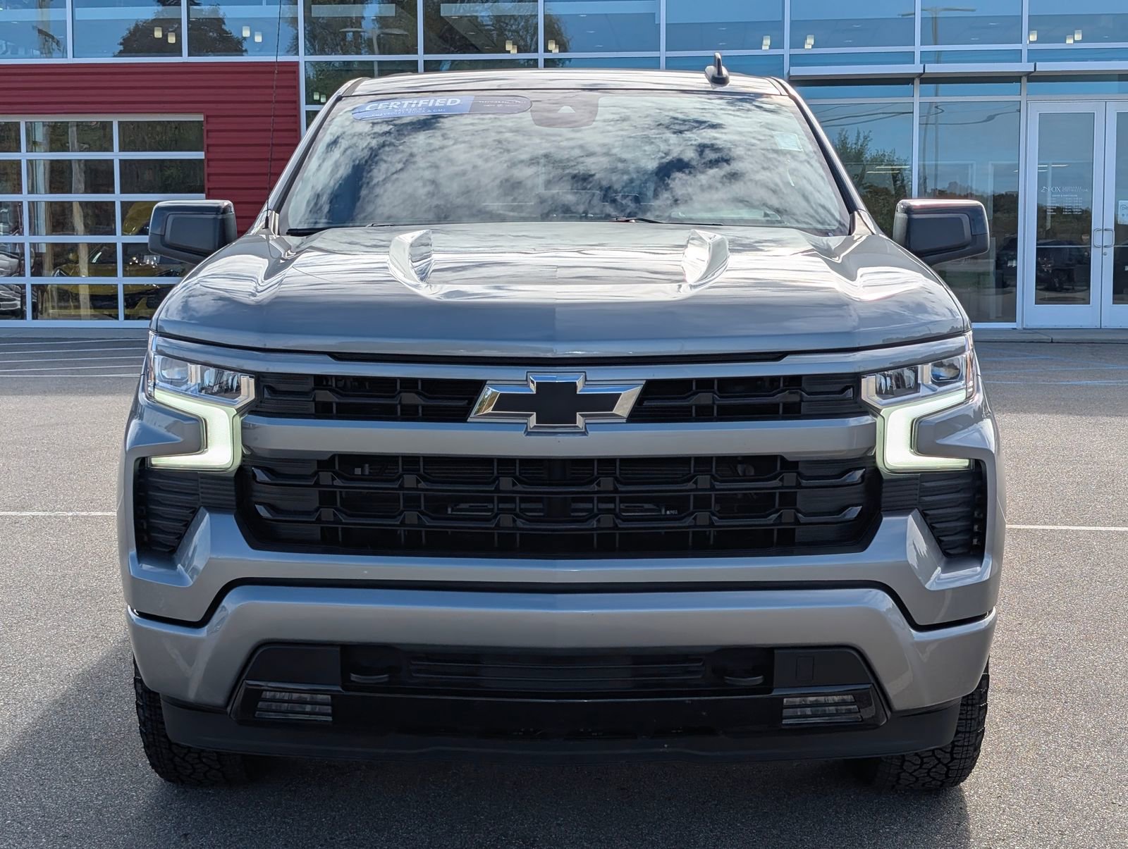 2023 Chevrolet Silverado 1500 RST photo 2