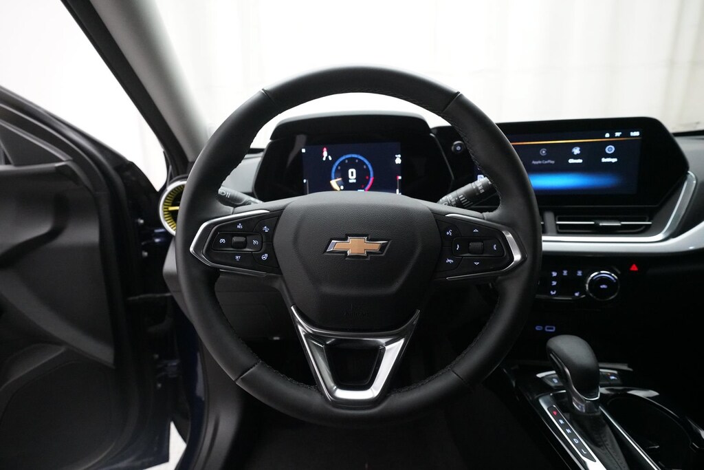 Used 2024 Chevrolet Trax LT SUV