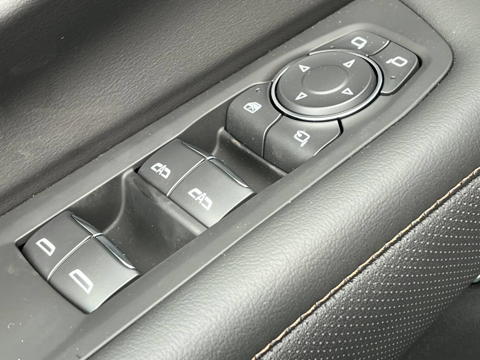 2026 Chevrolet Suburban High Country - Photo 18