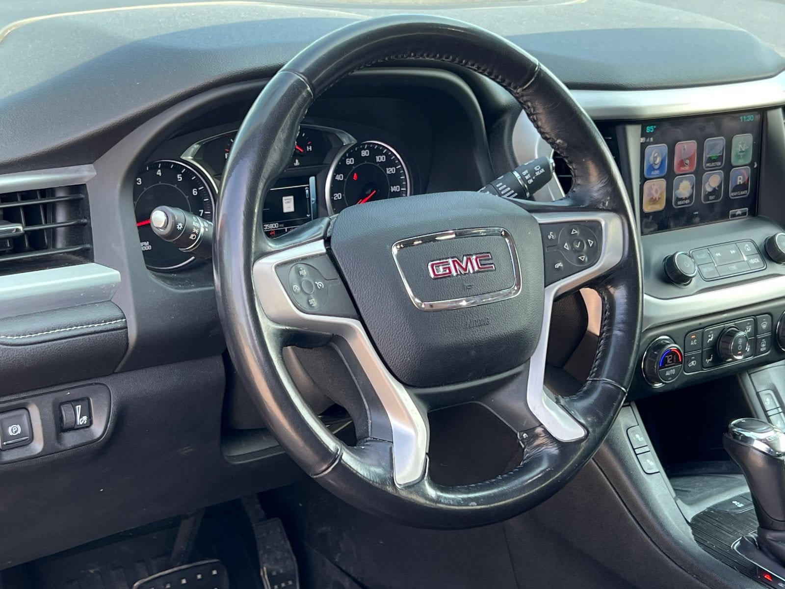 Used 2019 GMC Acadia SLT-1 with VIN 1GKKNULS0KZ173776 for sale in Greenville, MI
