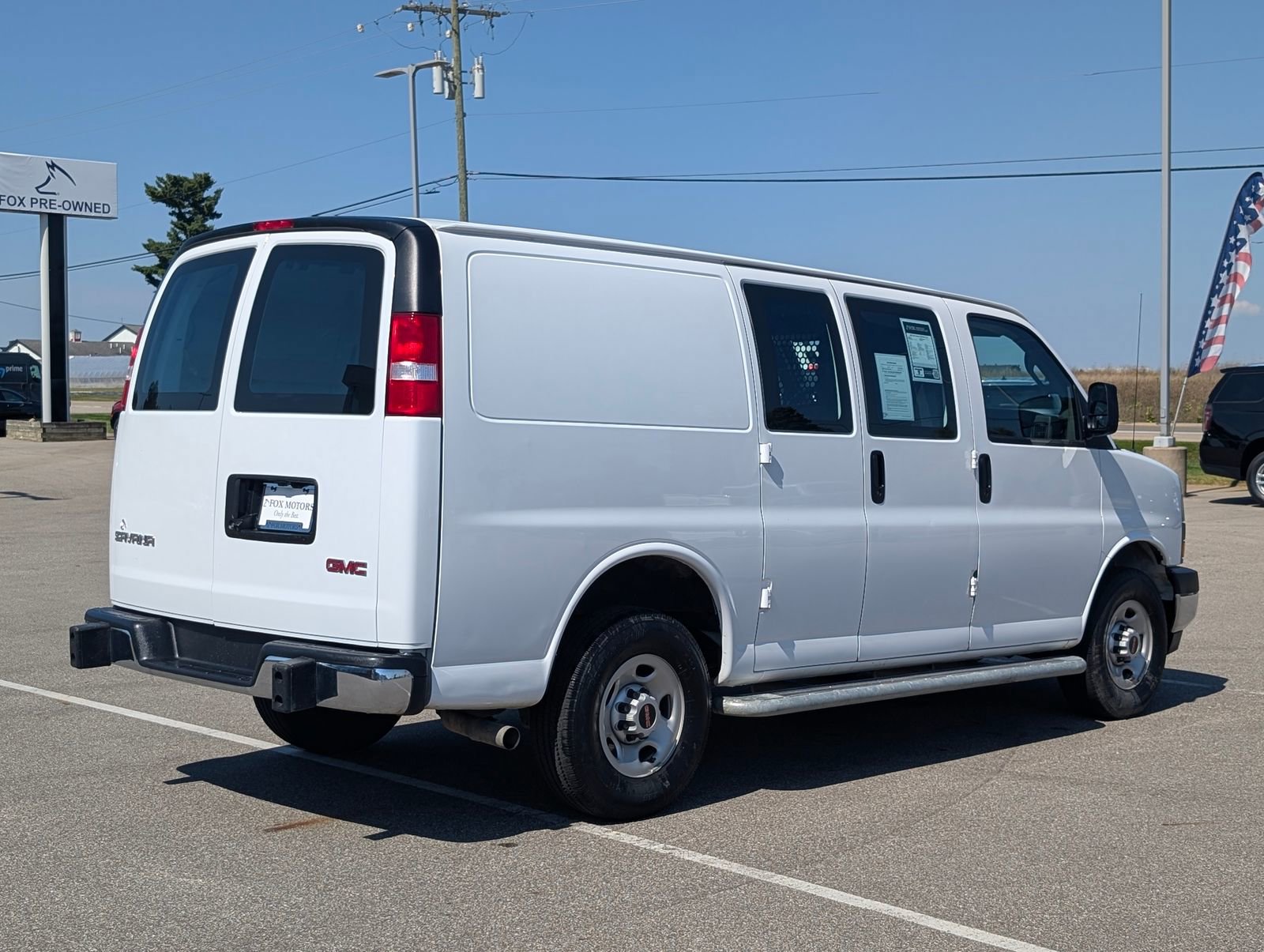 2024 Gmc Savana Cargo 2500 photo 4