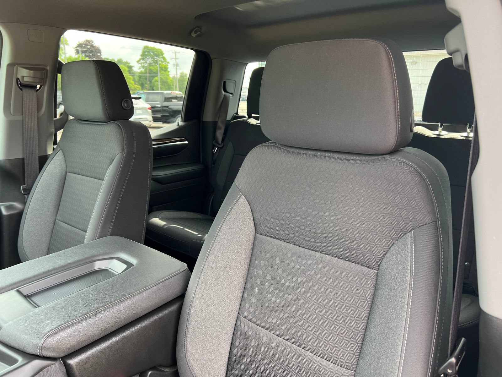 2024 Chevrolet Silverado 1500 LT - Photo 16